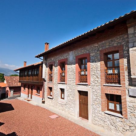 Apartamentos El Cueto De Los Collado Villanueva de Pria Eksteriør bilde