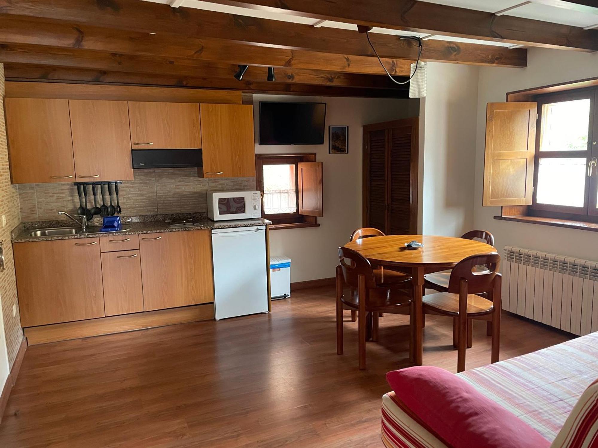 Apartamentos El Cueto De Los Collado Villanueva de Pria Eksteriør bilde